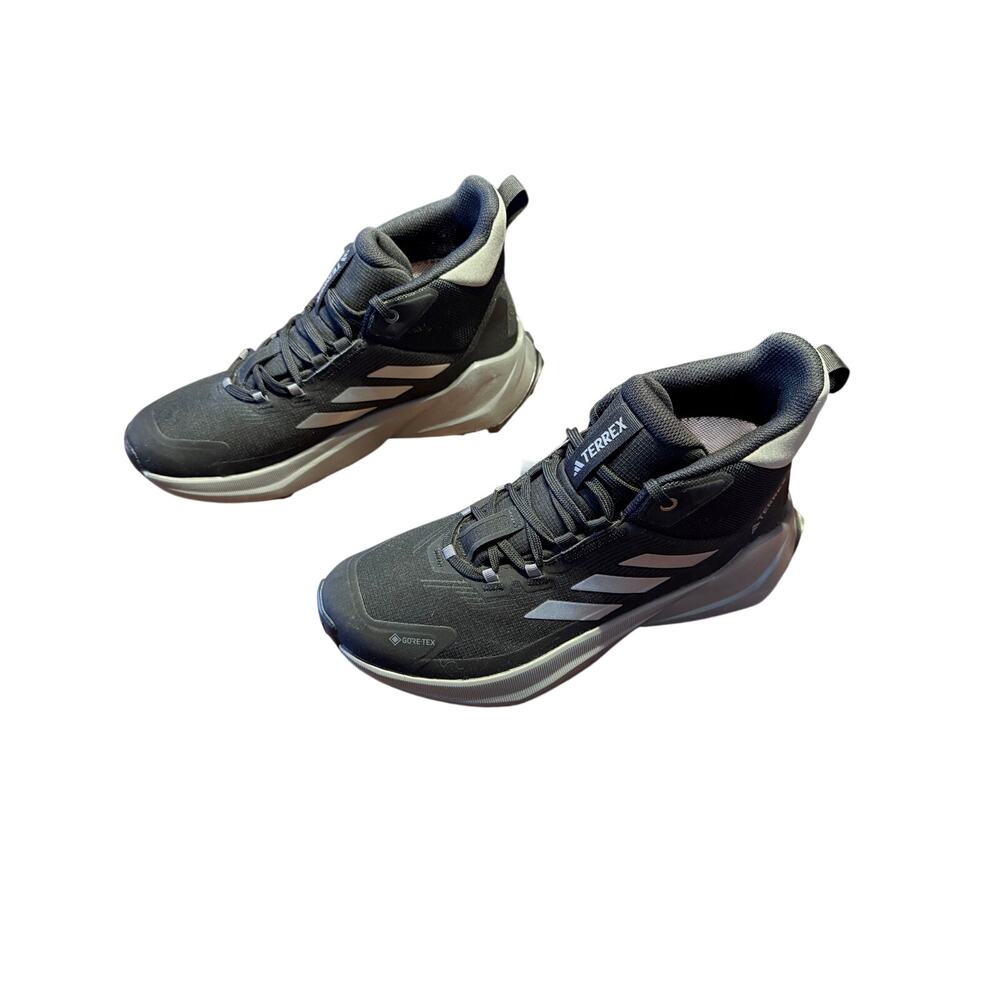 adidas Terrex Trailmaker 2.0 Mid Goretex hiking boots Mens sz 7.5 NWT